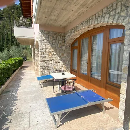 Apartment Gianna Terrazza Limone sul Garda